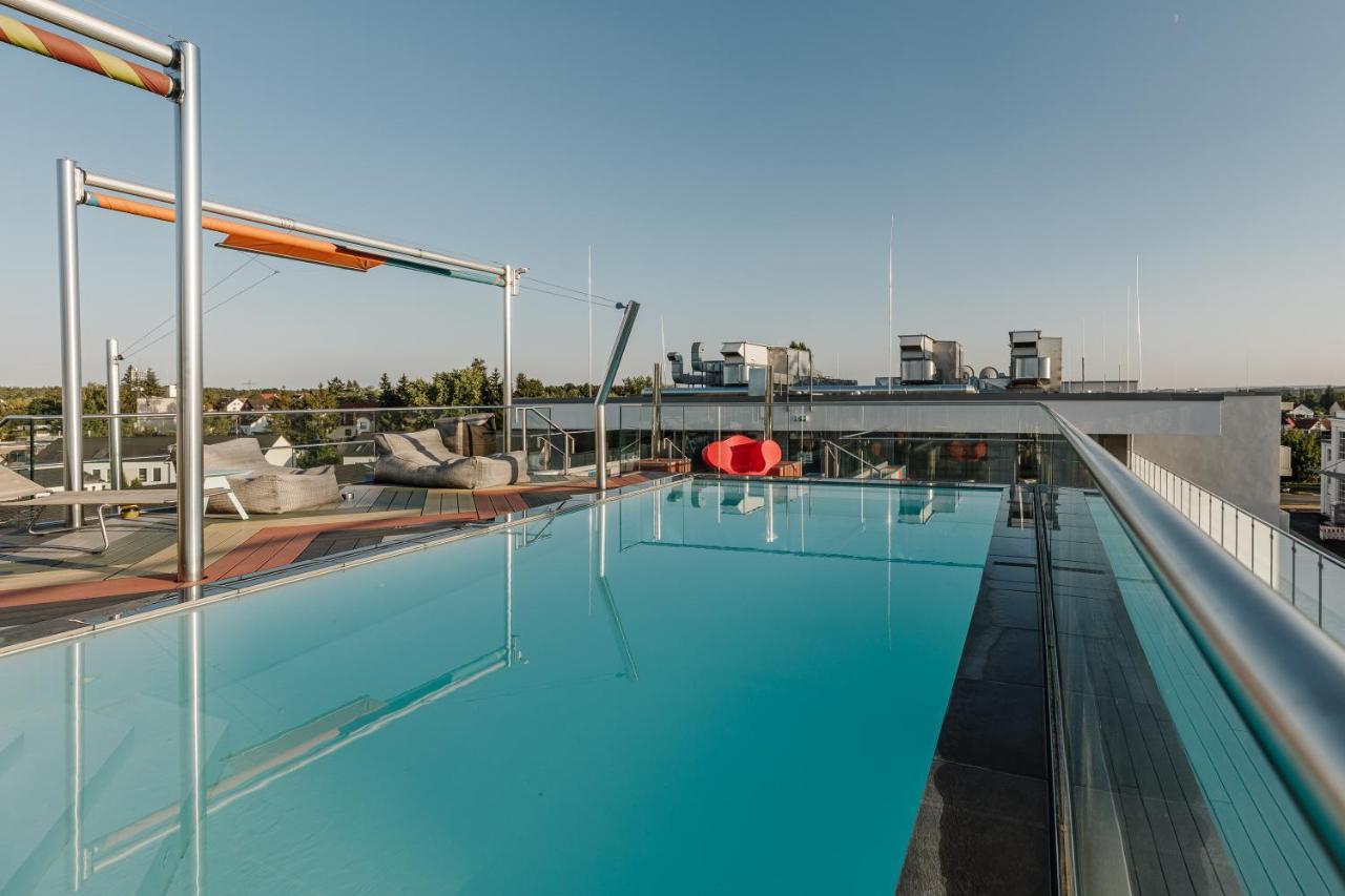 Brucklyn Suites Erlangen Exterior photo